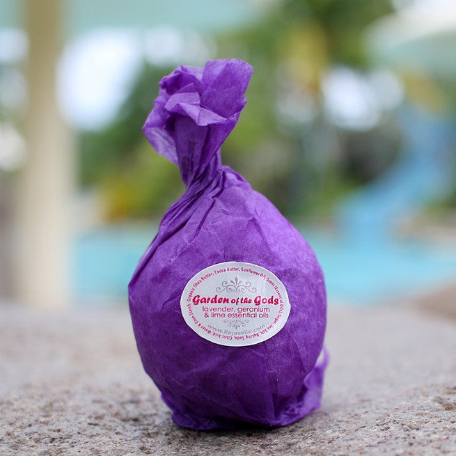 18 Single Assorted Bath Bombs